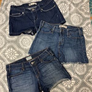 Levi’s denim shorts